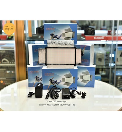 TC-640 LED Video Light